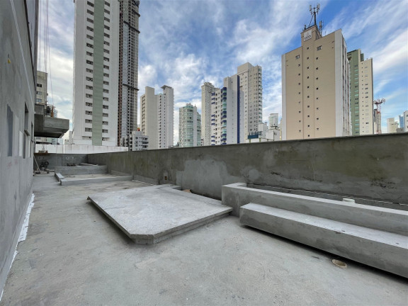 Imagem Cobertura com 4 Quartos à Venda, 264 m² em Centro - Balneário Camboriú