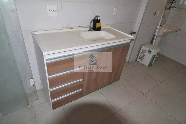 Imagem Imóvel com 2 Quartos à Venda, 46 m² em Camorim - Rio De Janeiro Imagem Imóvel com 2 Quartos à Venda, 46 m² em Camorim - Rio De Janeiro