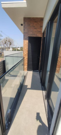 Imagem Casa com 3 Quartos à Venda, 226 m² em Jardim Higienópolis - Maringa Imagem Casa com 3 Quartos à Venda, 226 m² em Jardim Higienópolis - Maringa