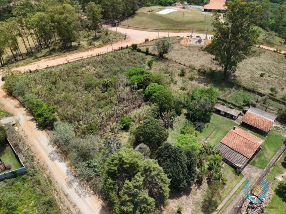 Imagem Chácara com 2 Quartos à Venda, 150 m² em Recanto Das Acácias - São Roque Imagem Chácara com 2 Quartos à Venda, 150 m² em Recanto Das Acácias - São Roque