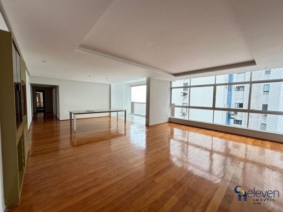 Imagem Apartamento com 4 Quartos à Venda, em Vitoria - Salvador Imagem Apartamento com 4 Quartos à Venda, em Vitoria - Salvador