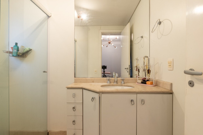Imagem Apartamento com 3 Quartos à Venda, 200 m² em Indianópolis - São Paulo