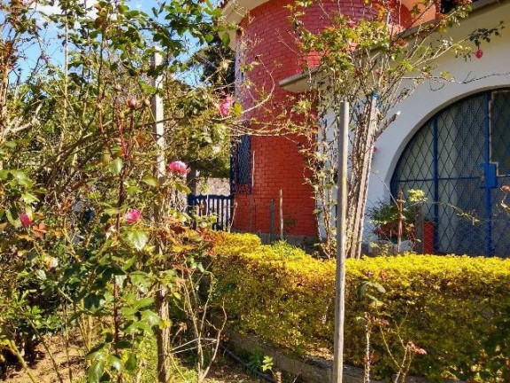 Imagem Casa com 3 Quartos à Venda, 200 m² em Albuquerque - Teresópolis Imagem Casa com 3 Quartos à Venda, 200 m² em Albuquerque - Teresópolis