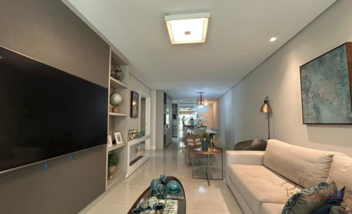 Imagem Apartamento com 3 Quartos à Venda, 244 m² em Agronômica - Florianópolis Imagem Apartamento com 3 Quartos à Venda, 244 m² em Agronômica - Florianópolis