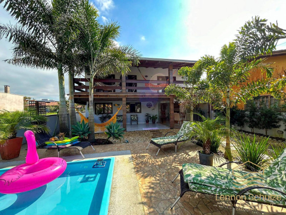Casa com 3 Quartos à Venda, 200 m² em Salinas - Balneário Barra Do Sul