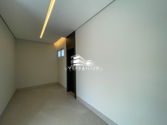 Imagem Casa com 4 Quartos à Venda, 428 m² em Aeroclube - Porto Velho