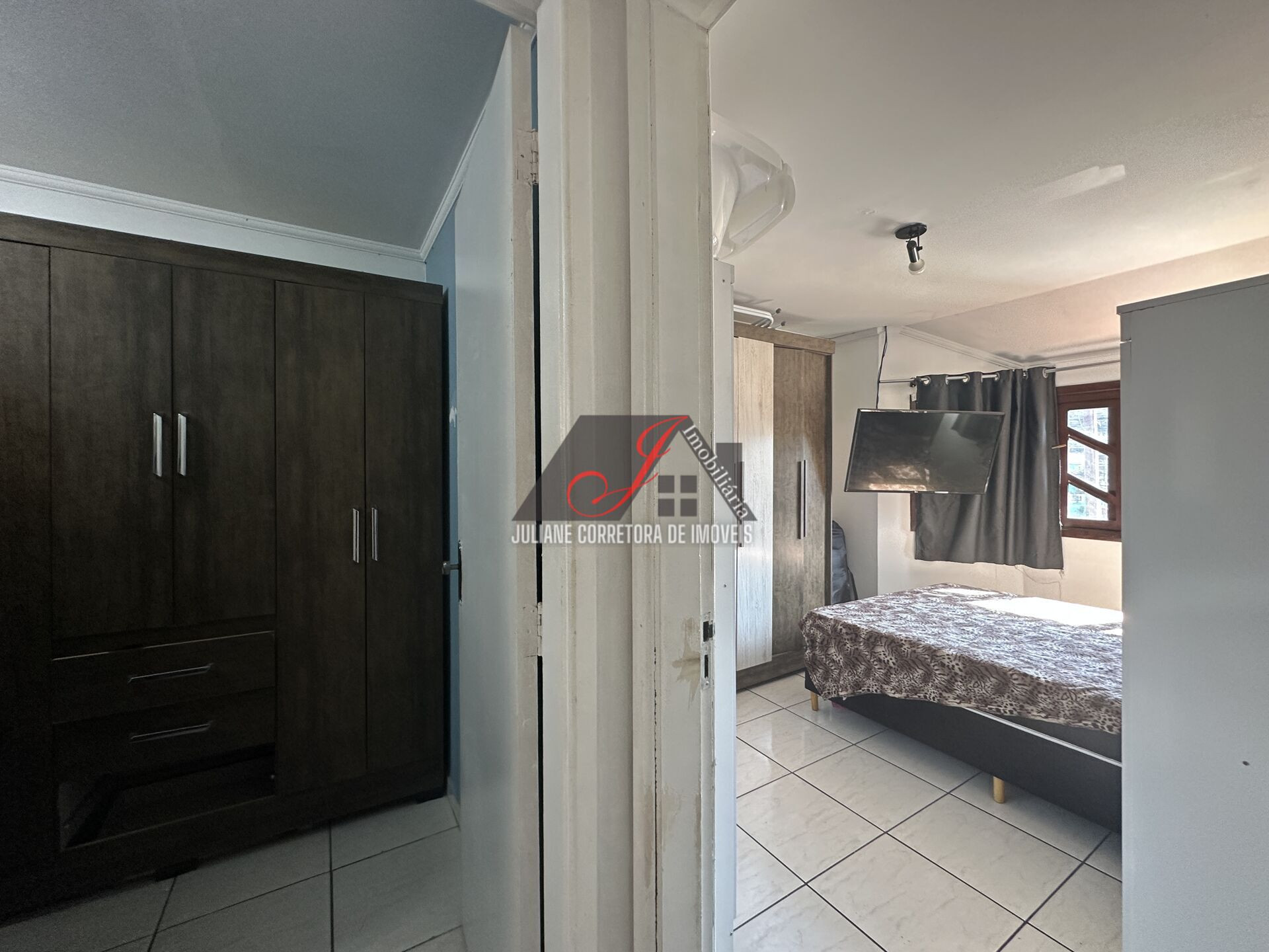 Imagem Sobrado com 3 Quartos à Venda, 66 m² em Cidade Industrial - Curitiba Imagem Sobrado com 3 Quartos à Venda, 66 m² em Cidade Industrial - Curitiba