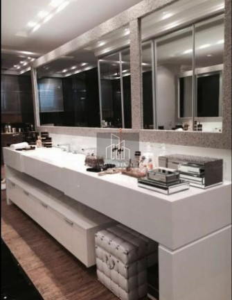 Imagem Apartamento com 4 Quartos à Venda, 367 m² em Centro - Santana De Parnaíba