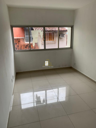 Imóvel com 3 Quartos à Venda, 44 m² em Jardim Camburi - Vitória