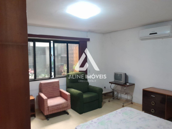 Imagem Casa com 3 Quartos à Venda, em Centro - Cruz Alta Imagem Casa com 3 Quartos à Venda, em Centro - Cruz Alta