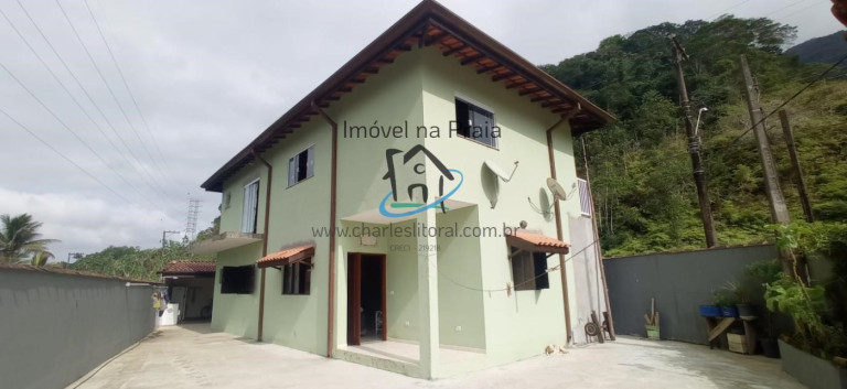 Casa com 4 Quartos à Venda, 211 m² em Praia Da Lagoinha - Ubatuba
