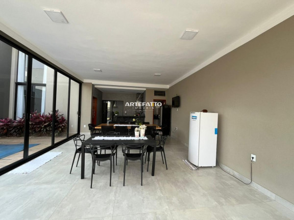 Imagem Casa com 3 Quartos à Venda, 192 m²