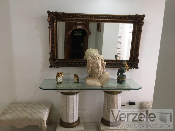 Imagem Apartamento com 4 Quartos para Temporada, 390 m² em Centro - Balneário Camboriú Imagem Apartamento com 4 Quartos para Temporada, 390 m² em Centro - Balneário Camboriú
