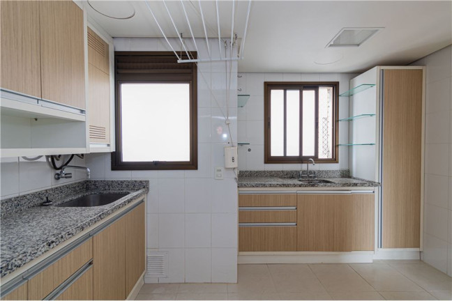 Imagem Apartamento com 2 Quartos à Venda, 86 m² em Menino Deus - Porto Alegre