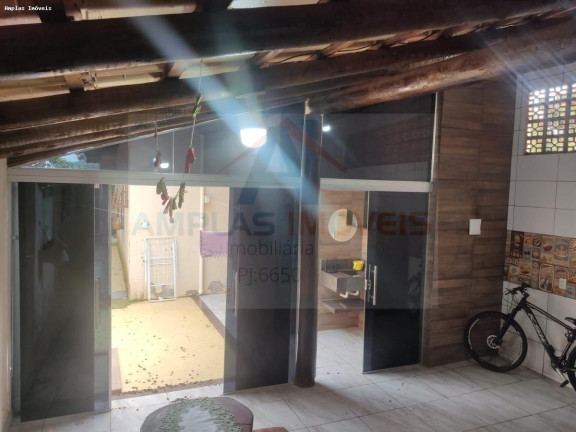 Imagem Casa com 2 Quartos à Venda, 167 m² em Planalto