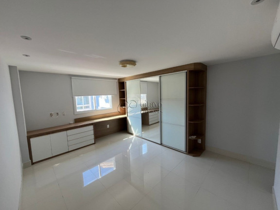 Imagem Apartamento com 3 Quartos à Venda, 135 m² em Praia Do Pecado - Macaé