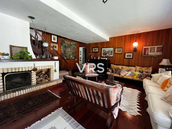 Imagem Casa com 7 Quartos à Venda, 274 m² em Carlos Guinle - Teresópolis Imagem Casa com 7 Quartos à Venda, 274 m² em Carlos Guinle - Teresópolis