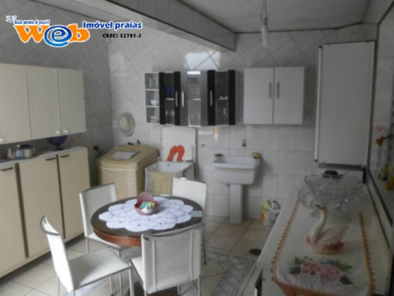 Imagem Casa com 4 Quartos à Venda, 234 m² em Praia Grande Imagem Casa com 4 Quartos à Venda, 234 m² em Praia Grande
