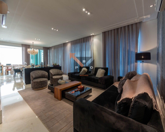 Imóvel com 4 Quartos à Venda, 335 m² em Anália Franco - São Paulo