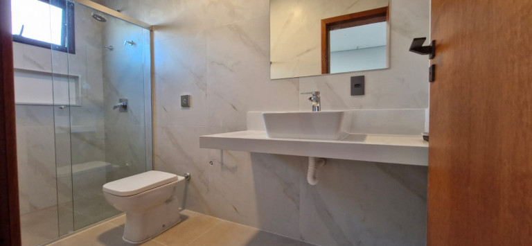 Imagem Casa com 4 Quartos à Venda, 268 m² em Alphaville Nova Esplanada 3 - Votorantim Imagem Casa com 4 Quartos à Venda, 268 m² em Alphaville Nova Esplanada 3 - Votorantim