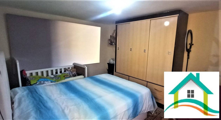 Imagem Sobrado com 2 Quartos à Venda, 182 m² em Vila Palmares - Santo André