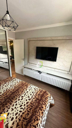 Imagem Apartamento com 2 Quartos à Venda, 55 m² em Espinheiros - Itajaí