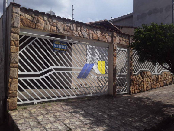 Casa com 3 Quartos à Venda, 133 m² em Recanto Dos Fernandes - Pouso Alegre