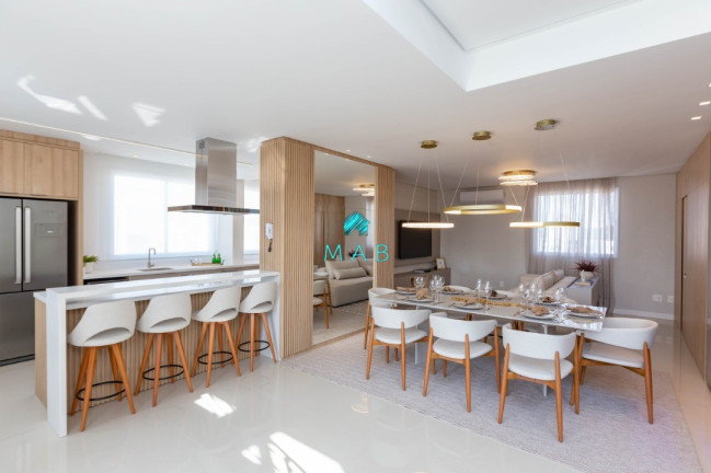 Imagem Apartamento com 3 Quartos à Venda, 275 m² em Centro - Balneário Camboriú Imagem Apartamento com 3 Quartos à Venda, 275 m² em Centro - Balneário Camboriú
