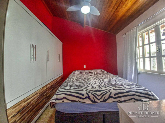 Imagem Casa com 2 Quartos à Venda, 63 m² em Jardim Meudon - Teresópolis Imagem Casa com 2 Quartos à Venda, 63 m² em Jardim Meudon - Teresópolis