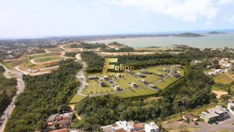 Imóvel à Venda, 451 m² em Perocão - Guarapari