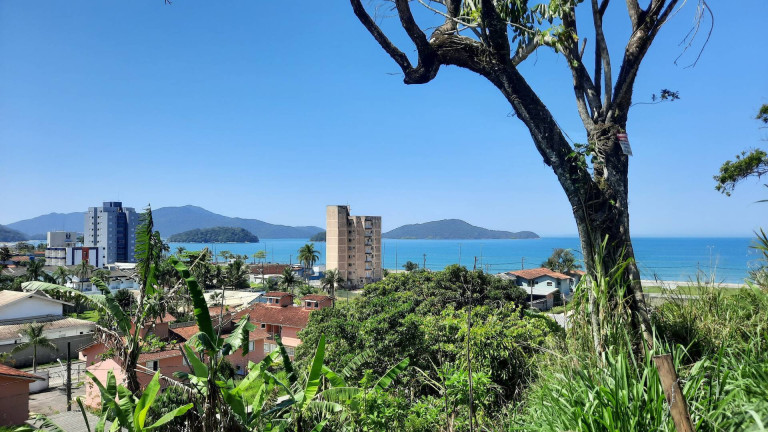 Casa com 5 Quartos à Venda, 308 m² em Balneário Gardem Mar - Caraguatatuba