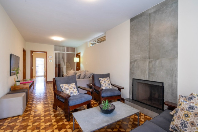 Imagem Casa com 4 Quartos à Venda, 375 m² em Moema - São Paulo