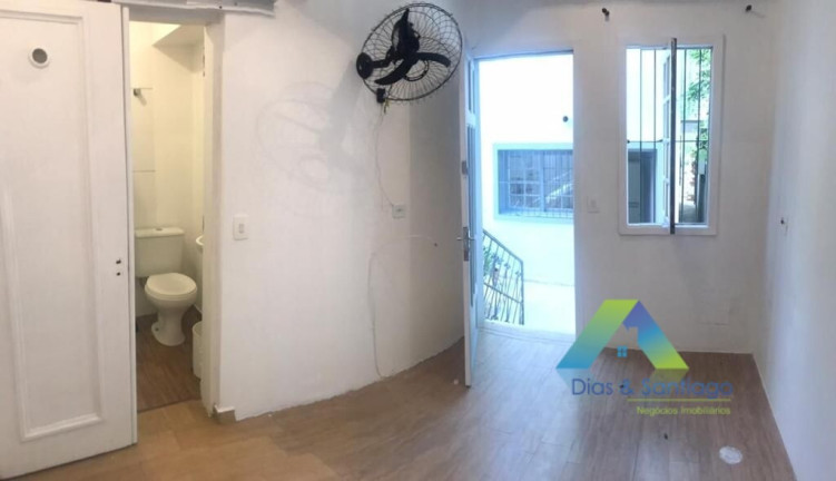 Imagem Sobrado com 6 Quartos à Venda, 300 m² em Cerqueira César - São Paulo