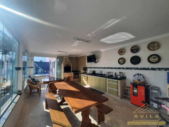 Imagem Casa com 3 Quartos à Venda, 252 m² em Bertioga