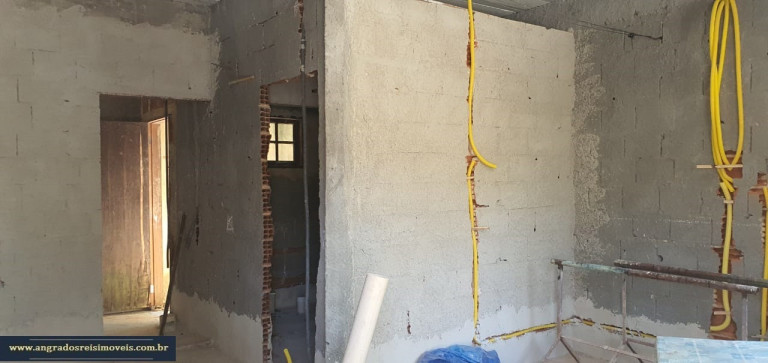 Imagem Casa com 1 Quarto à Venda, 65 m² em Coroa Grande - Itaguaí Imagem Casa com 1 Quarto à Venda, 65 m² em Coroa Grande - Itaguaí