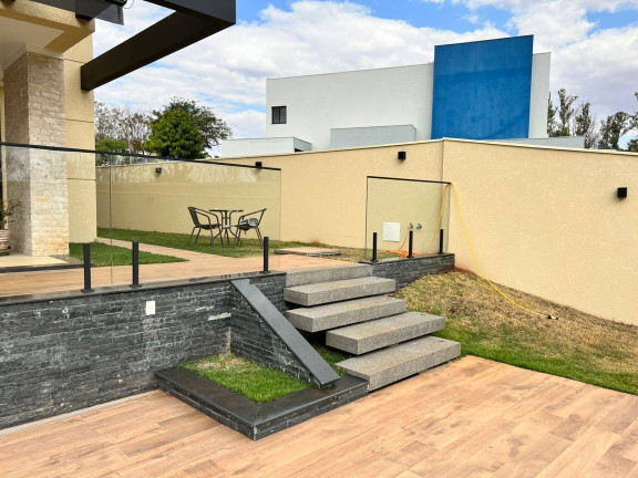 Imagem Casa com 3 Quartos à Venda, 475 m² em Ribeirão Preto Imagem Casa com 3 Quartos à Venda, 475 m² em Ribeirão Preto