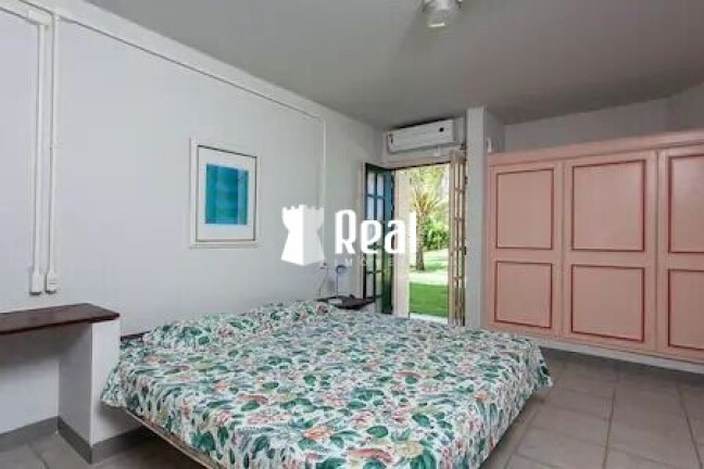 Imagem Casa com 7 Quartos à Venda, 2.009 m² em Busca Vida - Camaçari Imagem Casa com 7 Quartos à Venda, 2.009 m² em Busca Vida - Camaçari