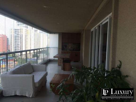 Imagem Apartamento com 4 Quartos à Venda, 226 m² em Vila Nova Conceição - São Paulo Imagem Apartamento com 4 Quartos à Venda, 226 m² em Vila Nova Conceição - São Paulo