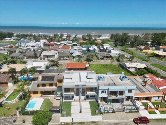 Imagem Casa com 3 Quartos à Venda, 127 m² em Zona Norte - Capao Da Canoa