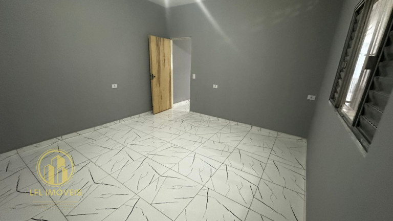 Imagem Casa com 1 Quarto para Alugar,  em Bandeiras - Osasco