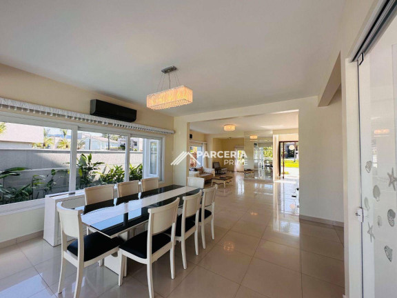 Imagem Casa com 6 Quartos à Venda, 355 m² em Riviera Módulo 24 - Bertioga Imagem Casa com 6 Quartos à Venda, 355 m² em Riviera Módulo 24 - Bertioga