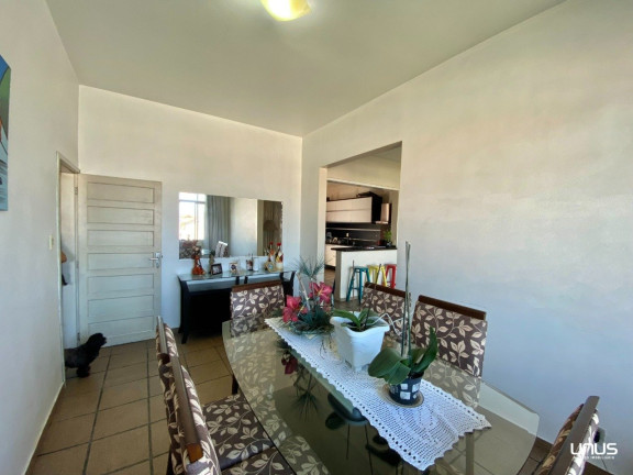 Imagem Casa com 4 Quartos à Venda, 575 m² em Centro - São José Imagem Casa com 4 Quartos à Venda, 575 m² em Centro - São José