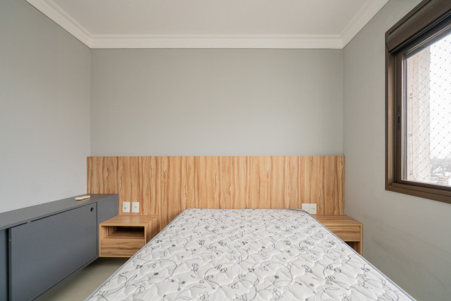 Imagem Apartamento com 2 Quartos à Venda, 67 m² em Passo Da Areia - Porto Alegre