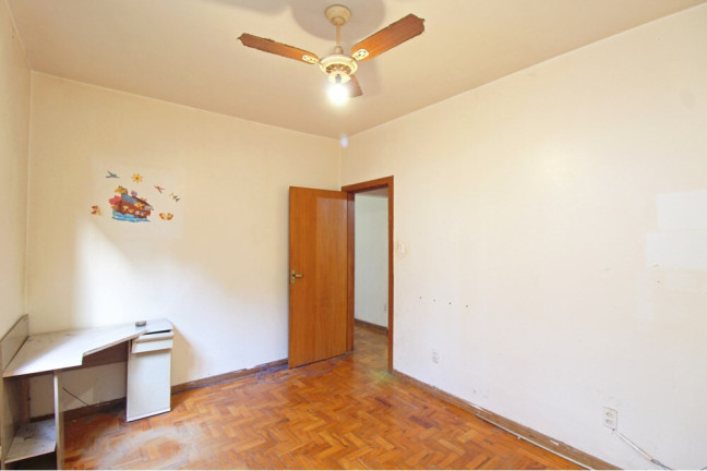 Imagem Imóvel com 2 Quartos à Venda, 54 m² em Camaquã - Porto Alegre