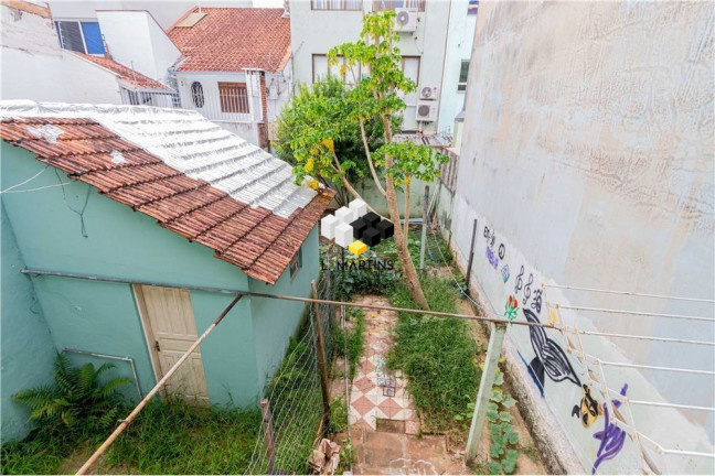 Imagem Casa com 4 Quartos à Venda, 98 m² em Petrópolis - Porto Alegre