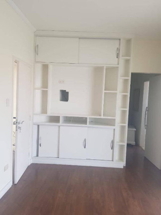 Imagem Sobrado com 3 Quartos à Venda, 240 m² em Independência - Taubaté Imagem Sobrado com 3 Quartos à Venda, 240 m² em Independência - Taubaté