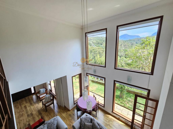 Imagem Casa com 4 Quartos à Venda, 255 m² em Posse - Teresópolis