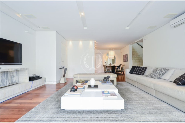 Imagem Cobertura com 3 Quartos à Venda, 270 m² em Vila Andrade - São Paulo