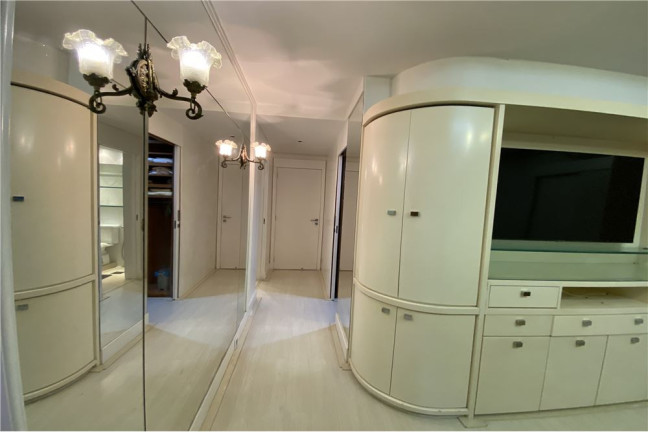 Imagem Apartamento com 2 Quartos para Alugar, 218 m² em Copacabana - Rio De Janeiro Imagem Apartamento com 2 Quartos para Alugar, 218 m² em Copacabana - Rio De Janeiro