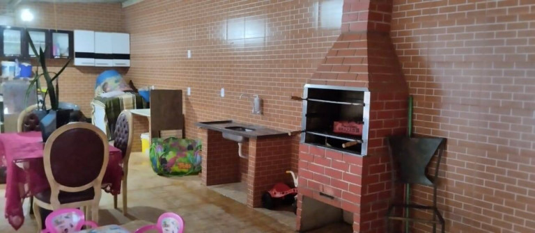Imagem Casa à Venda, 1.008 m² em Ceilândia - Brasília Imagem Casa à Venda, 1.008 m² em Ceilândia - Brasília